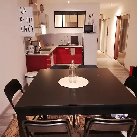 Chez Ninette T3 68 M2 Centre De Appartamento *